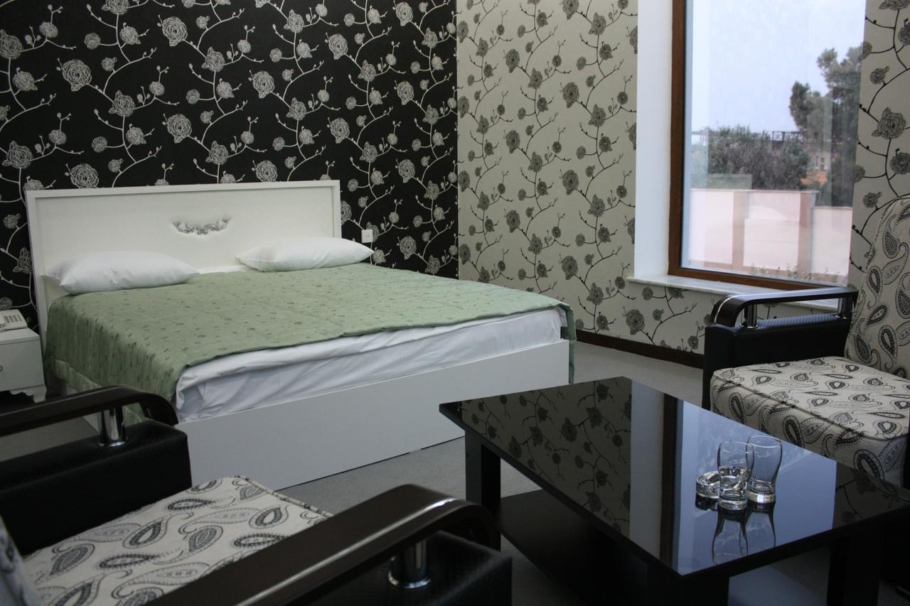 Titanik Hotel Baku Eksteriør billede