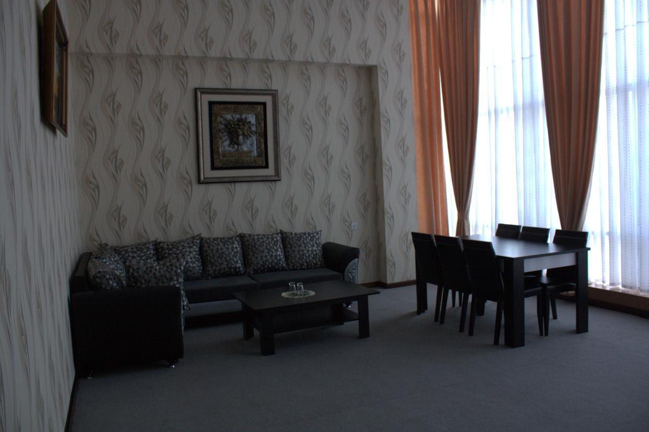 Titanik Hotel Baku Eksteriør billede